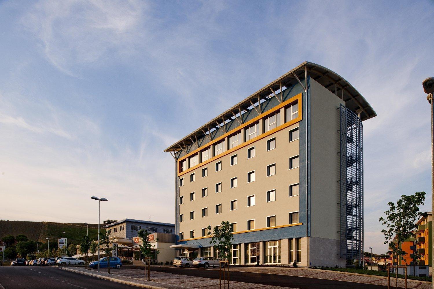 Blu Arena Hotel Montecchio  Exterior photo